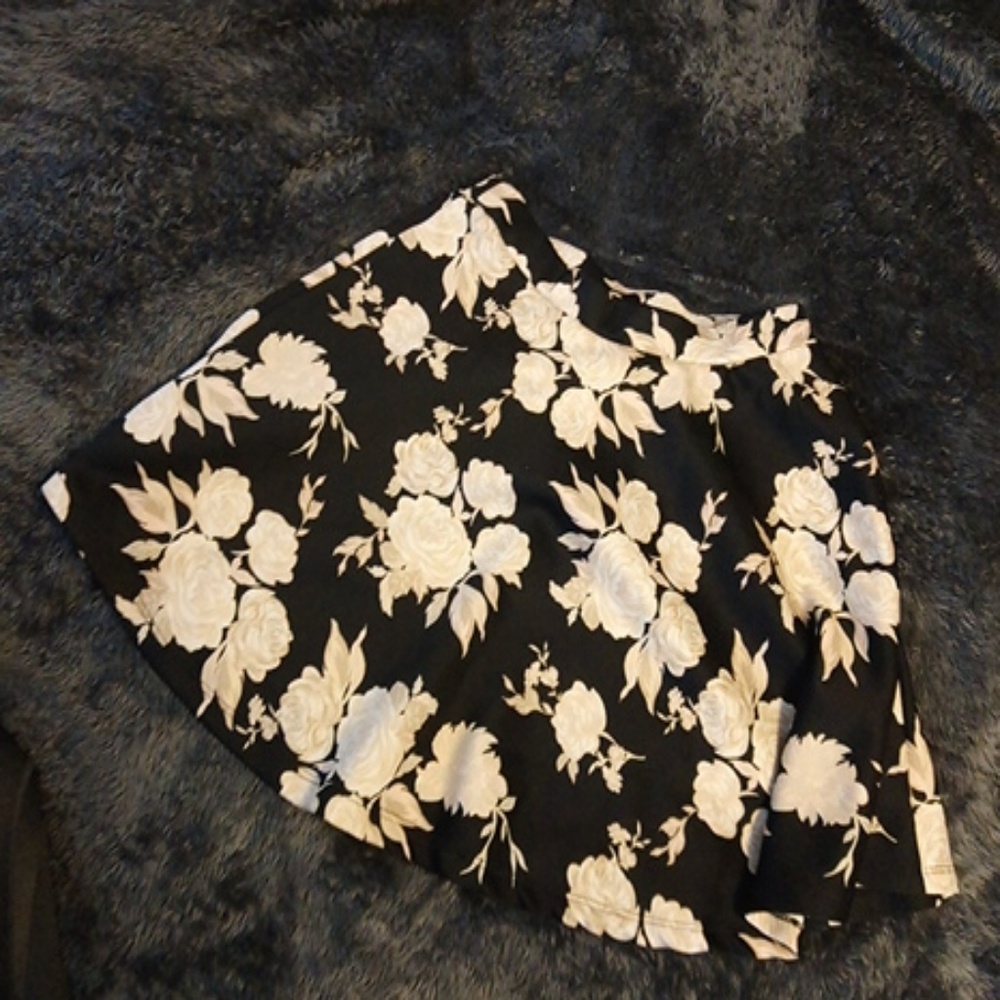 Mini flare skirt